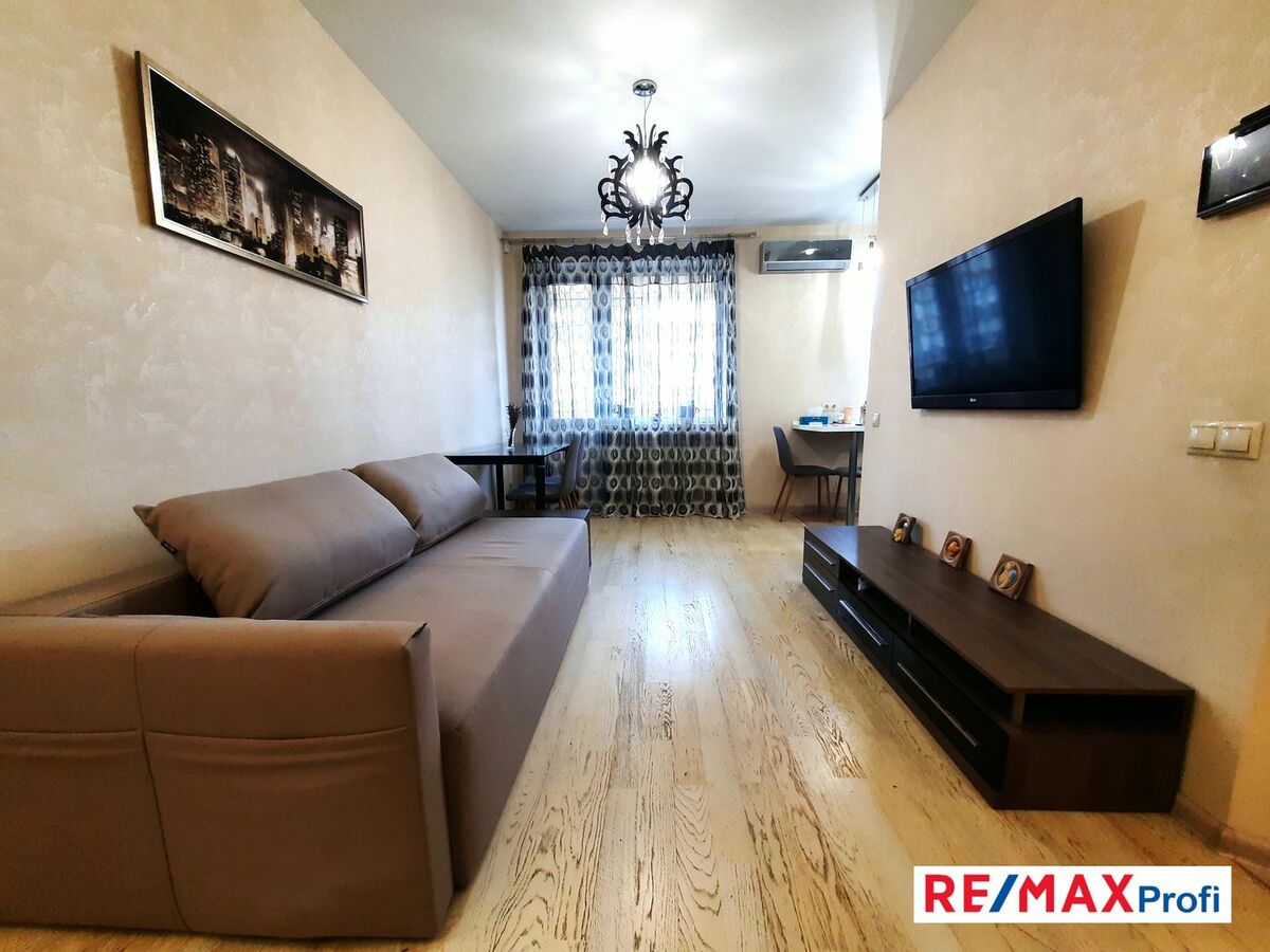 Продається квартира Київ, Єреванська вул.,, 29 фото 1 Продається квартира Київ, Єреванська вул.,, 29 фото 1