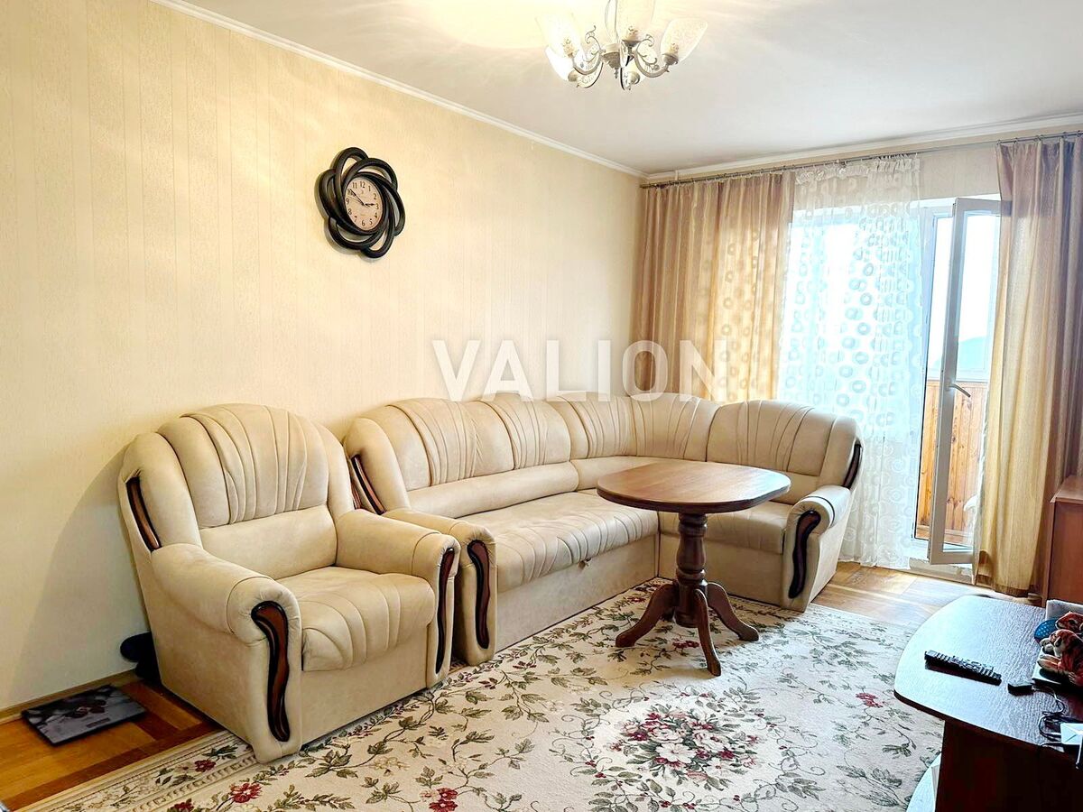 Продається квартира Київ, провулок Квітневий, 12 фото 1 Продається квартира Київ, провулок Квітневий, 12 фото 1