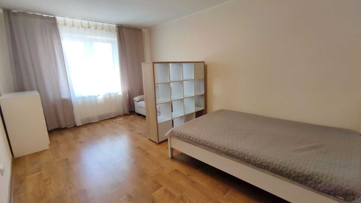 Продається квартира Київ, Дарницький, Пчілки, 4 фото 1 Продається квартира Київ, Дарницький, Пчілки, 4 фото 1