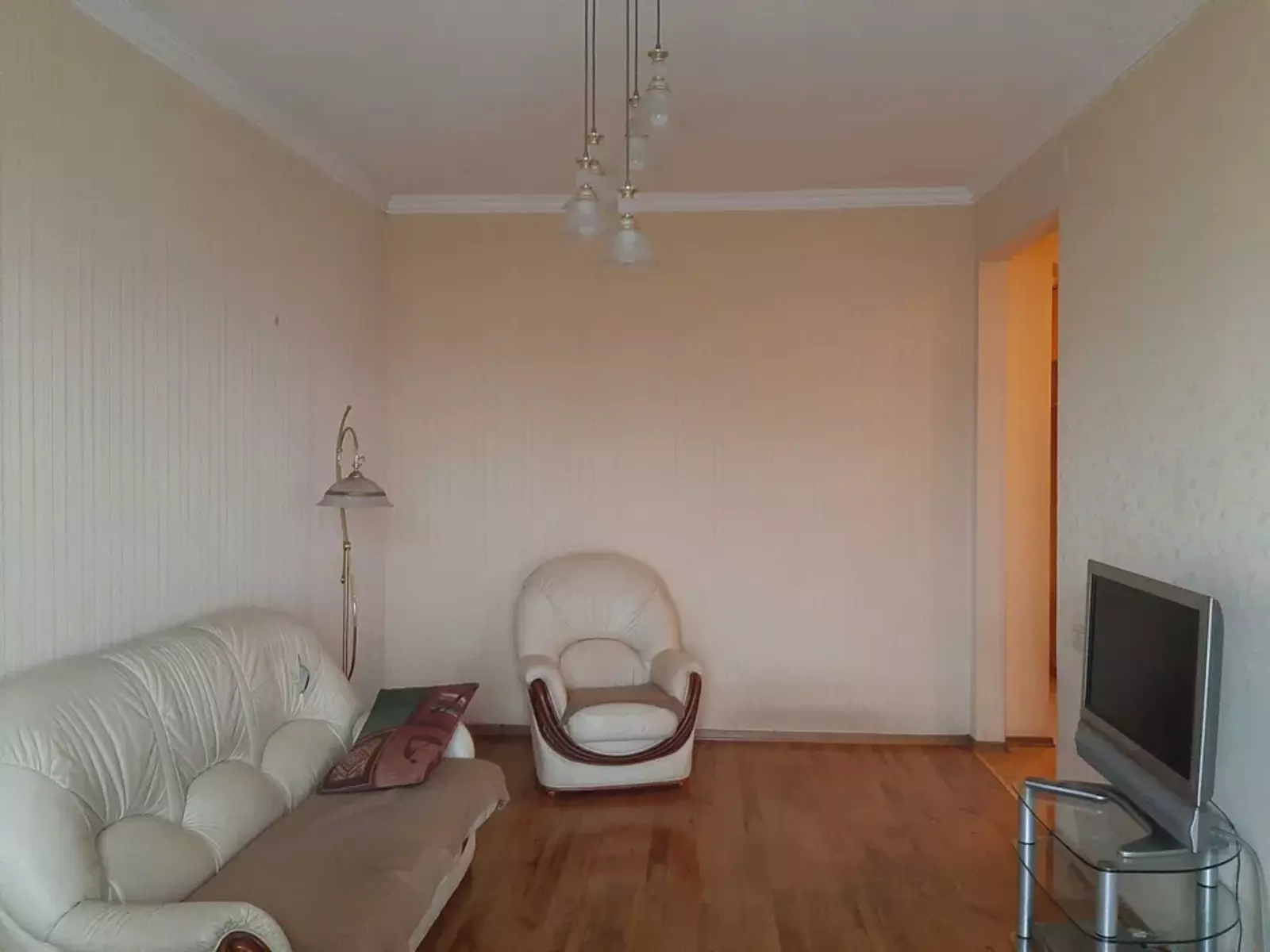 Продається квартира Київ, Солом'янський, пр. Перемоги, 45, м. Шулявська фото 1 Продається квартира Київ, Солом'янський, пр. Перемоги, 45, м. Шулявська фото 1