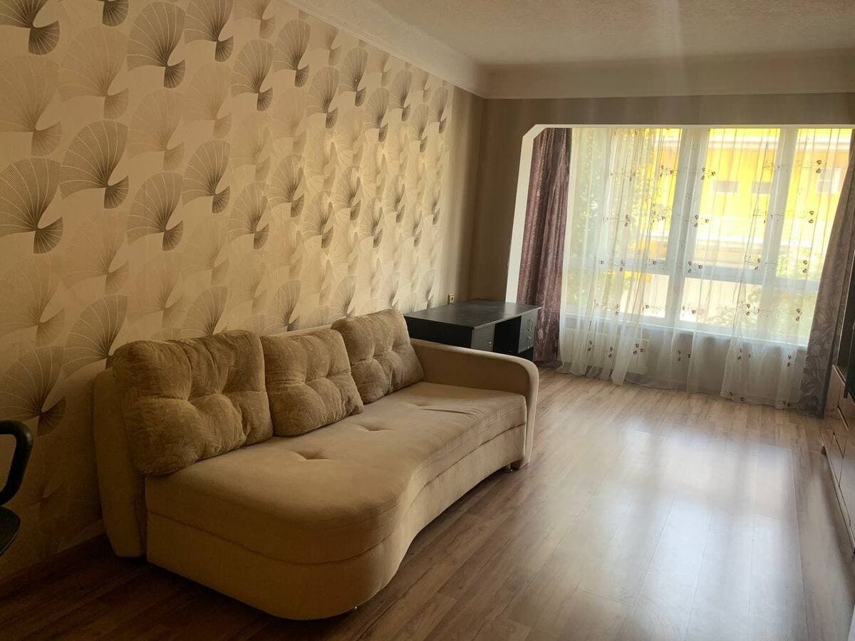 Продається квартира Київ, Оболонський, Оболонський просп., 15 фото 1 Продається квартира Київ, Оболонський, Оболонський просп., 15 фото 1