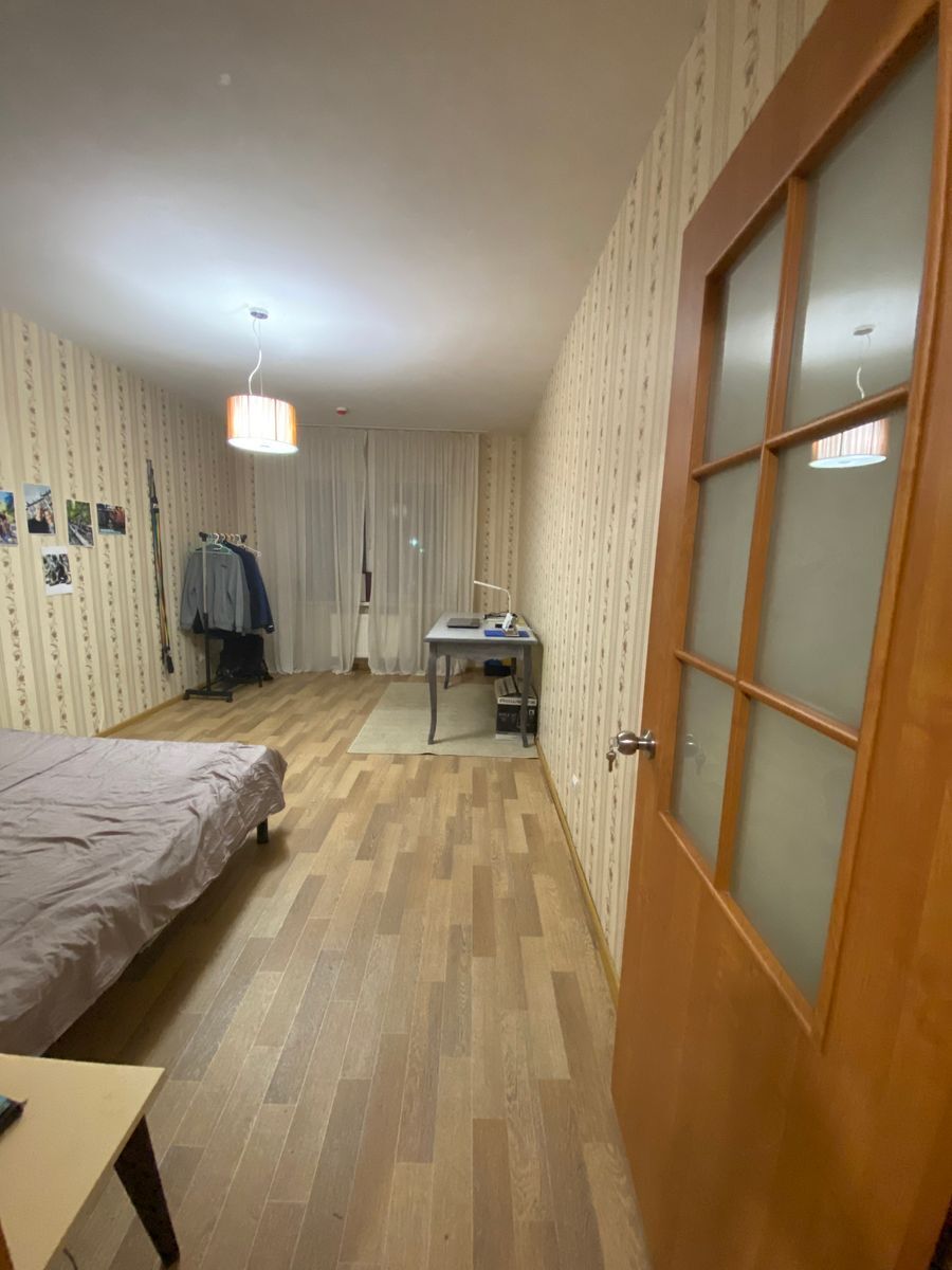 Продається квартира Київ, Голосіївський, Максимовича вул. (Трутенка Онуфрія), 7а фото 1 Продається квартира Київ, Голосіївський, Максимовича вул. (Трутенка Онуфрія), 7а фото 1