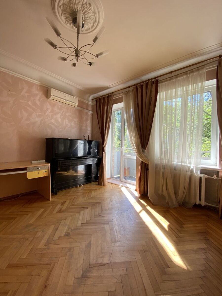 Продається квартира Київ, Солом'янський, Керченська 5 фото 1 Продається квартира Київ, Солом'янський, Керченська 5 фото 1