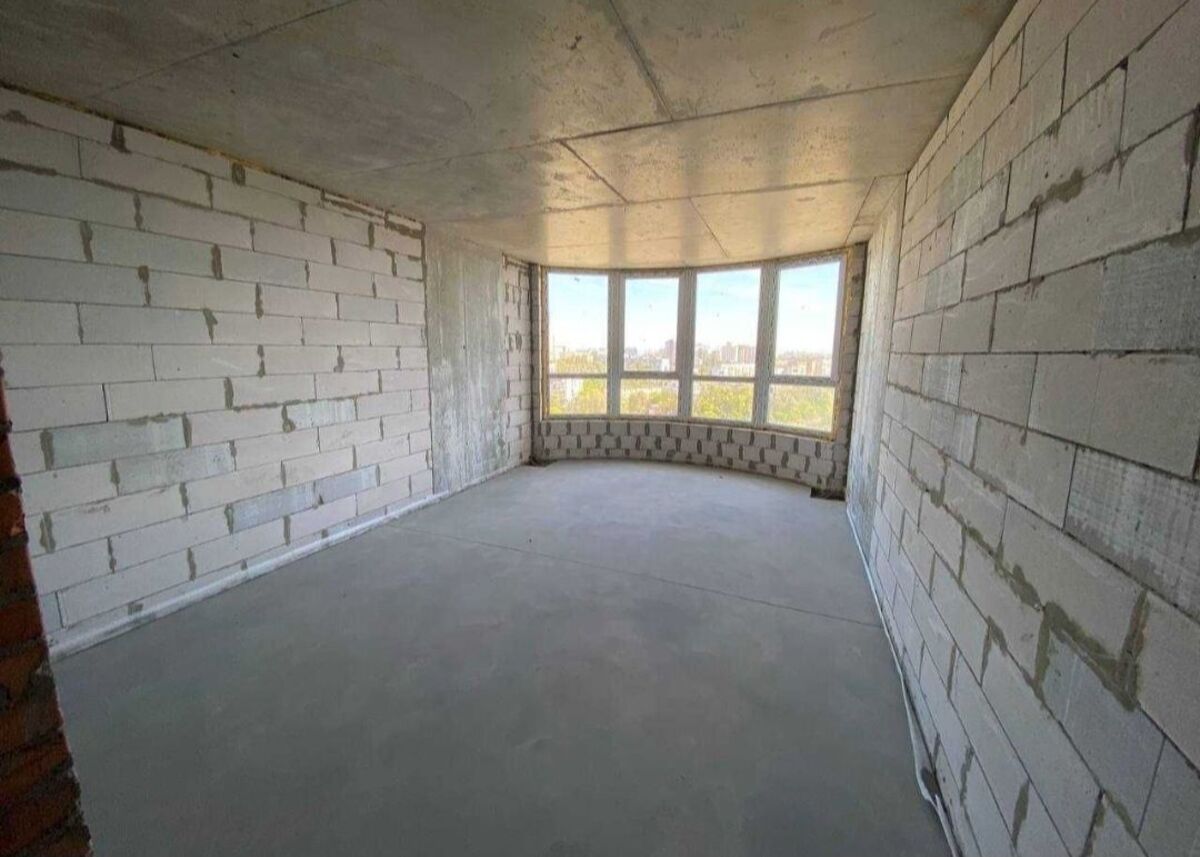   , '  1