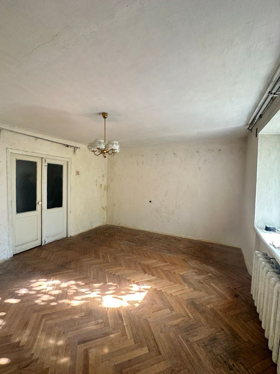 Продається квартира Київ, Подільський, Почайнинська вул.,, 35, м. Контрактова площа фото 1 Продається квартира Київ, Подільський, Почайнинська вул.,, 35, м. Контрактова площа фото 1