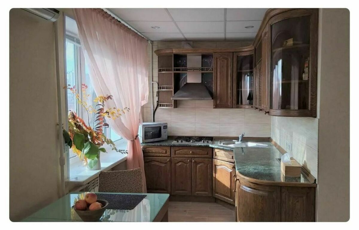 Продається квартира Київ, Святошинський, Івана Дзюби вул. (Сім?ї Сосніних), 2а, м. Святошин фото 1 Продається квартира Київ, Святошинський, Івана Дзюби вул. (Сім?ї Сосніних), 2а, м. Святошин фото 1