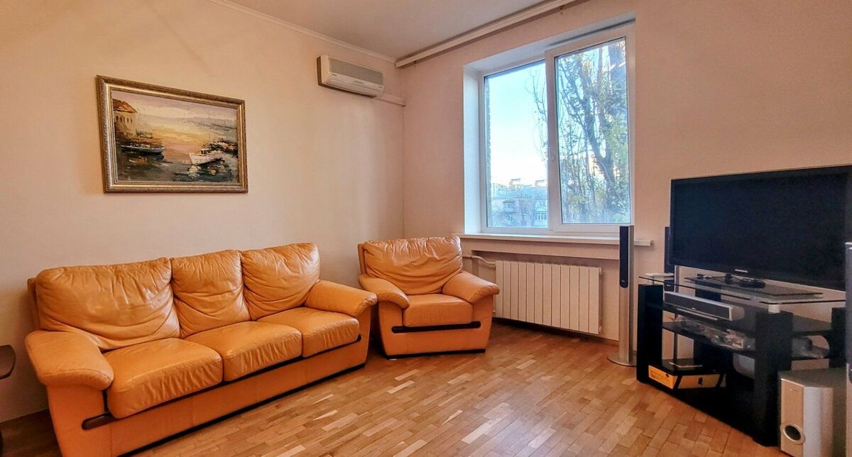 Продається квартира Київ, Берестейський просп., 77/1, м. Святошин фото 1 Продається квартира Київ, Берестейський просп., 77/1, м. Святошин фото 1
