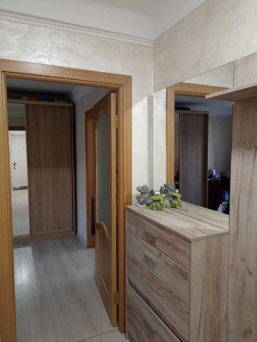 Продається квартира Київ, Шевченківський, Туполєва, 22, м. Нивки фото 1 Продається квартира Київ, Шевченківський, Туполєва, 22, м. Нивки фото 1