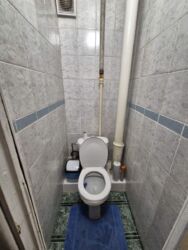   , , , 5  7