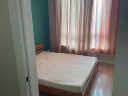   , ',   ., 8, .   6