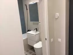   , ',   ., 8, .   4