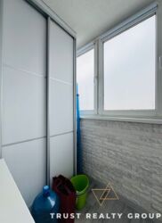   , ,   ., 32-  4