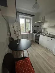   , ',    7  15