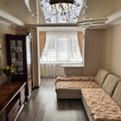 Продається 2-кімнатна квартира фото 2 Продається 2-кімнатна квартира фото 2