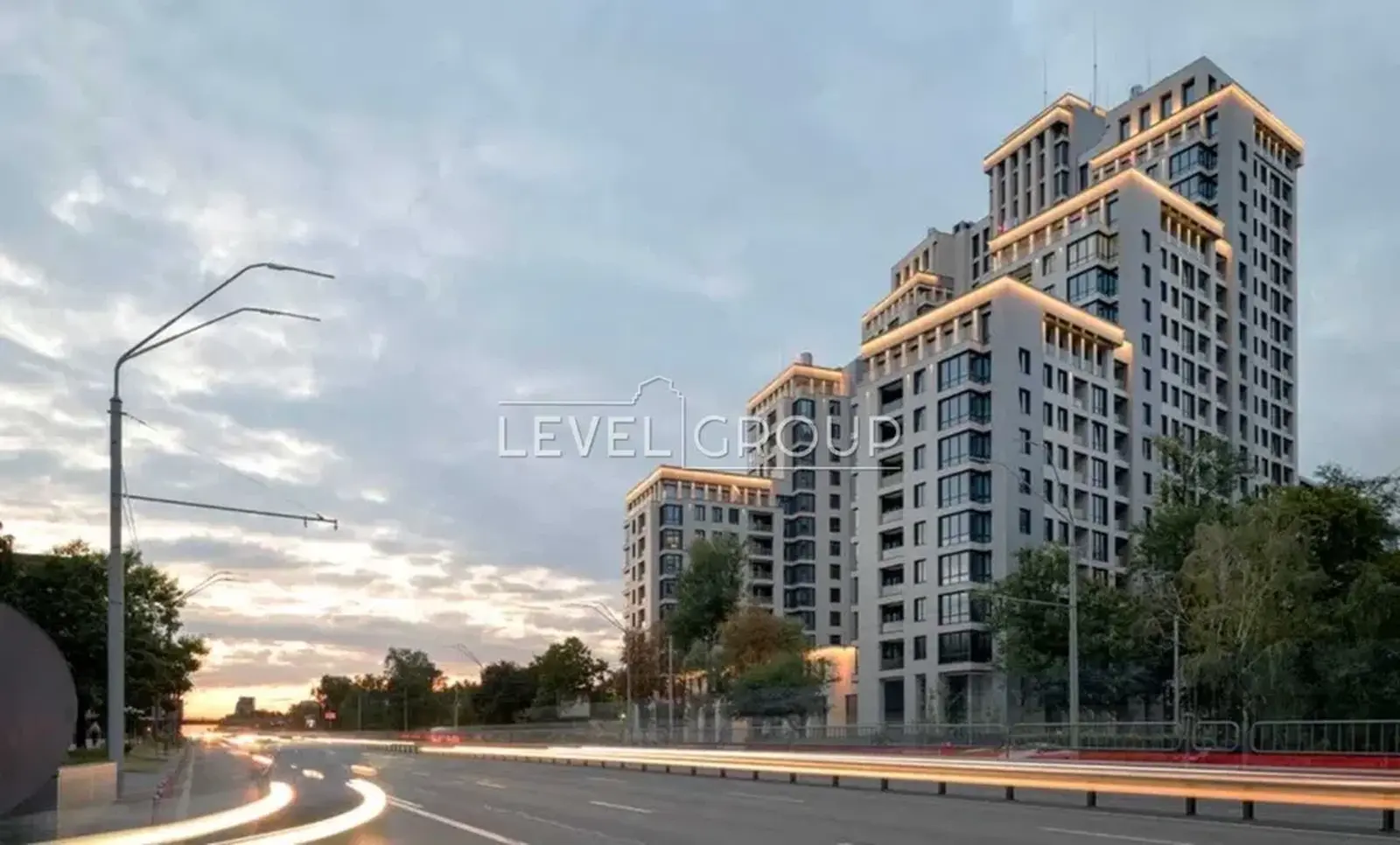 ��������� �������� ���������� �������� � ��������� �������� �����-����� 'Crystal Park Tower', ����������� �� �������: ������������� �������� 42�, ������ 4. ���� 1