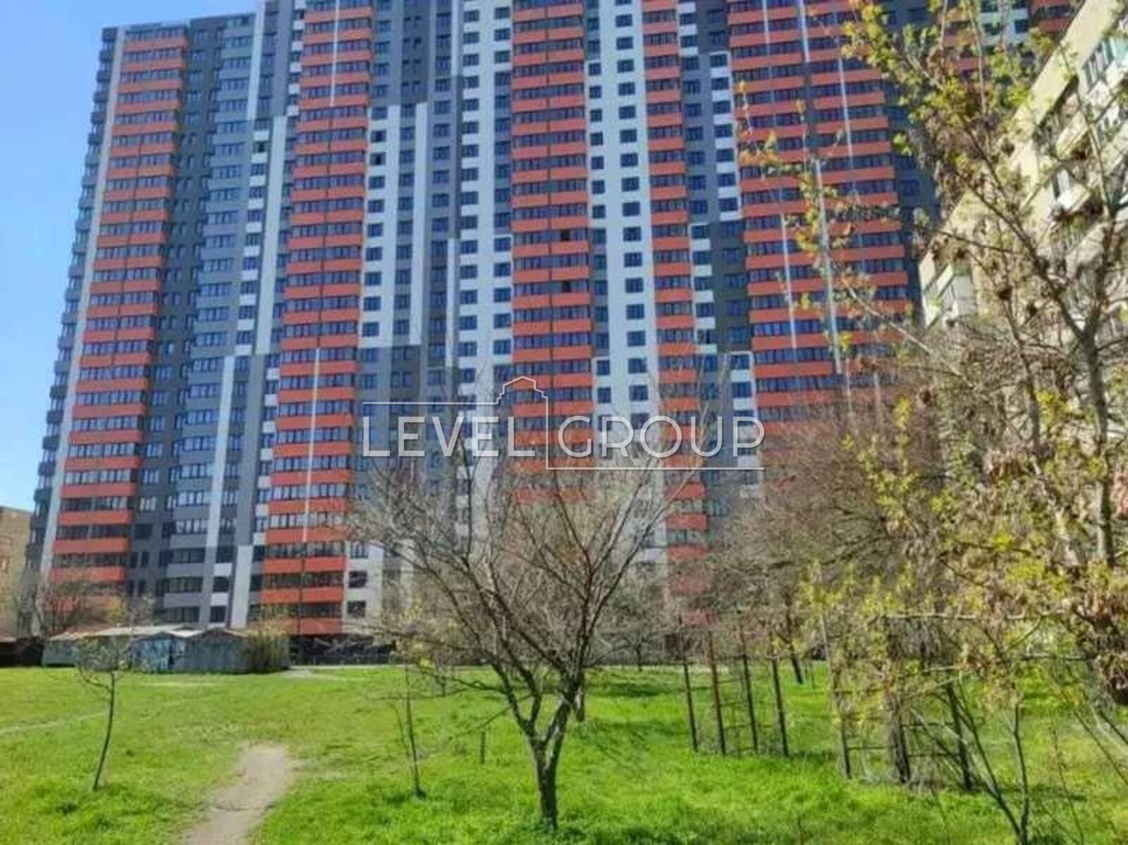 Продаж 3-кімнатної квартири по вул. Володимира Сосюри фото 1 Продаж 3-кімнатної квартири по вул. Володимира Сосюри фото 1
