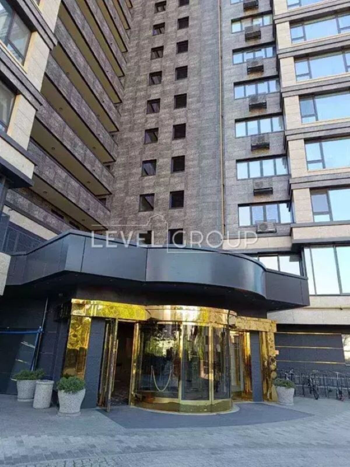  1-    Obolon Residences  1