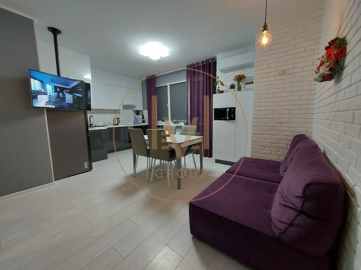 Продаж 2к на Юрія Пасхаліна вул. (Ілліча), 17 фото 1 Продаж 2к на Юрія Пасхаліна вул. (Ілліча), 17 фото 1