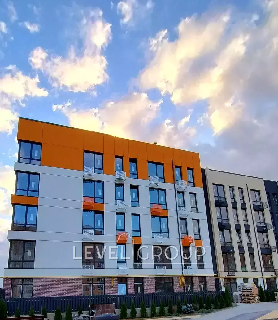 ������ �������� � ��� ������� ������� �� ������������ � ������������ ����������� �� Sofi House, ���������� ��������� ���� 1