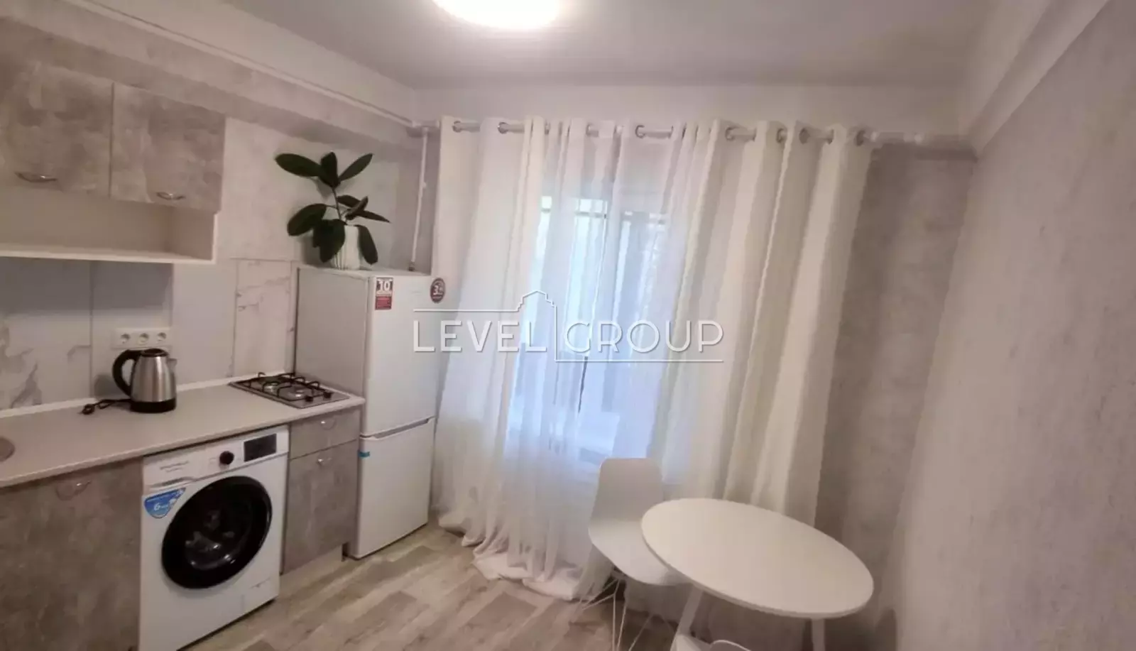 Продаж однокімнатної квартири Мінський масив проспект Литовський фото 1 Продаж однокімнатної квартири Мінський масив проспект Литовський фото 1