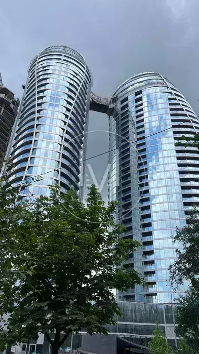  1 -䳿    TARYAN TOWERS  1
