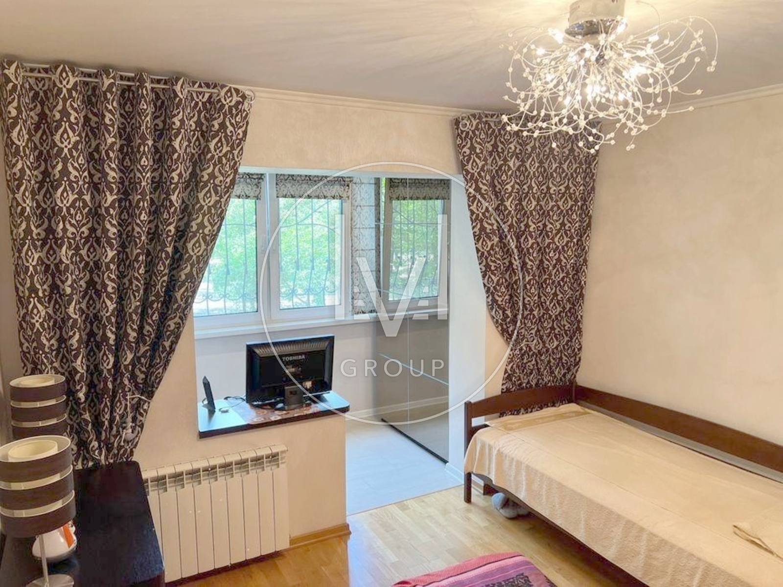 Продаж 2кімнатної квартри з ремонтом біля метро фото 1 Продаж 2кімнатної квартри з ремонтом біля метро фото 1