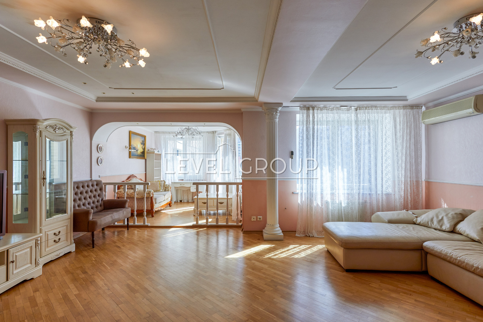 Продам 3к квартиру. 151 м2 проспект героїв Сталінграда 24а (Івасюка) фото 1 Продам 3к квартиру. 151 м2 проспект героїв Сталінграда 24а (Івасюка) фото 1