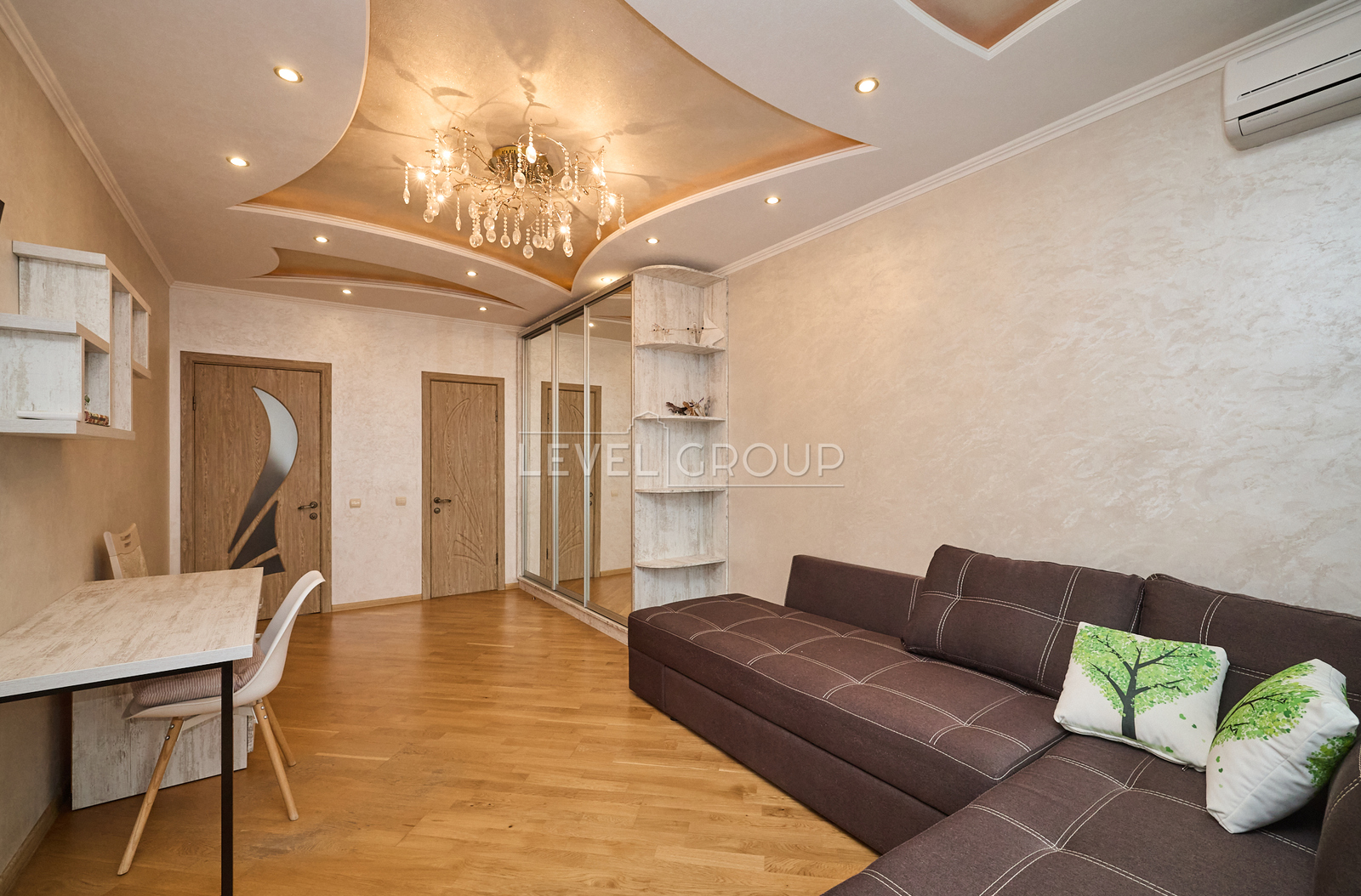 Продаж Простора 3-кімнатна Квартира в ЖК 'Зелений Мис' – Святошинський р-н(Академмістечко) фото 1 Продаж Простора 3-кімнатна Квартира в ЖК 'Зелений Мис' – Святошинський р-н(Академмістечко) фото 1