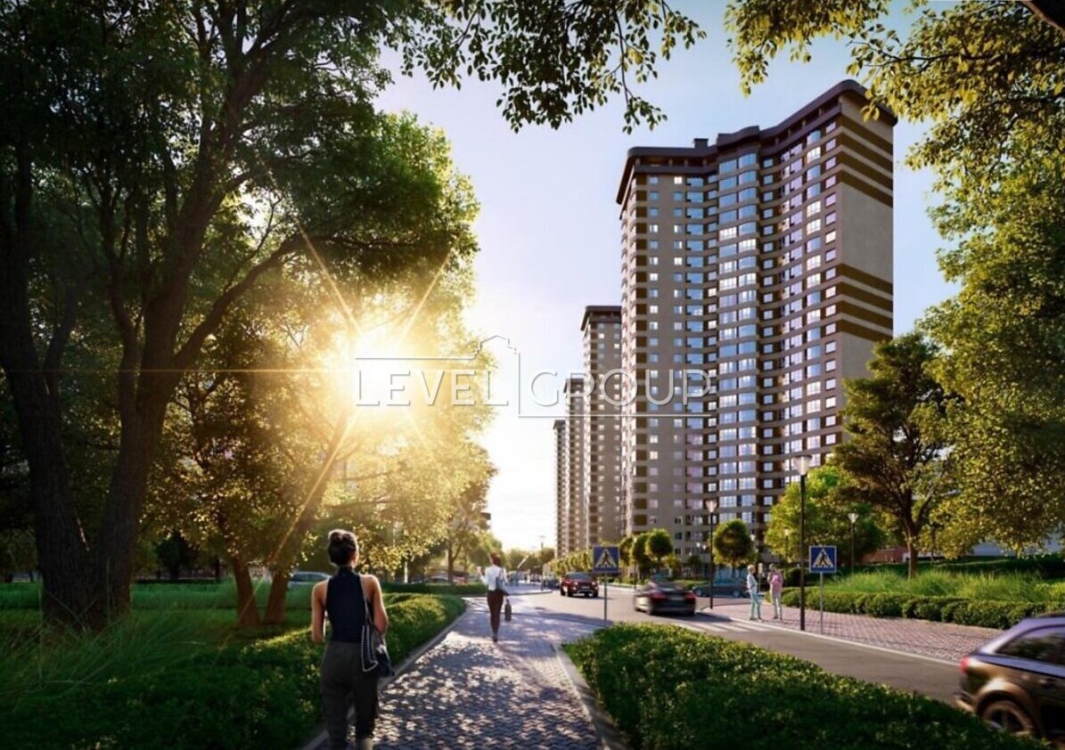  2     'Family & Friends' , 2  1