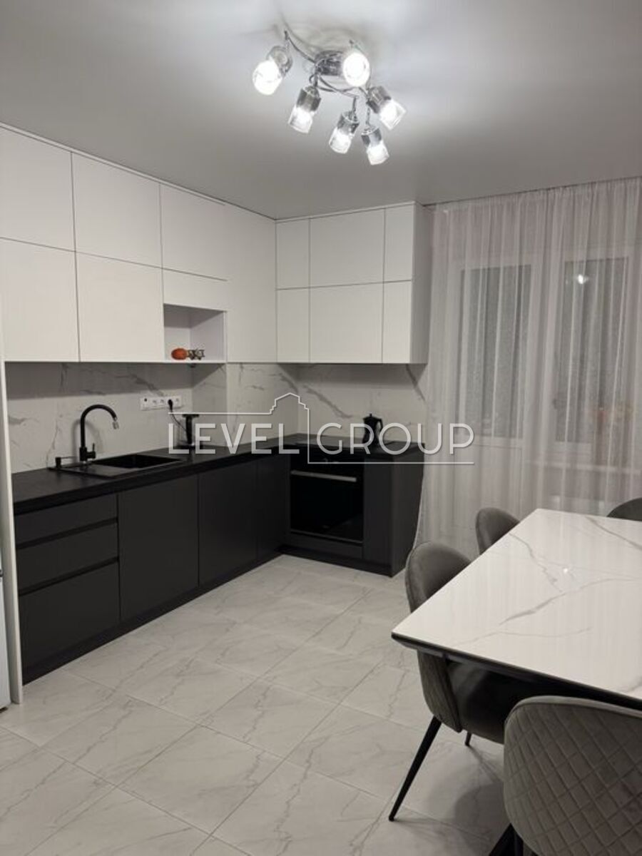 Продаж квартити 2й поверх ЖК Одеський Бульвар фото 1 Продаж квартити 2й поверх ЖК Одеський Бульвар фото 1