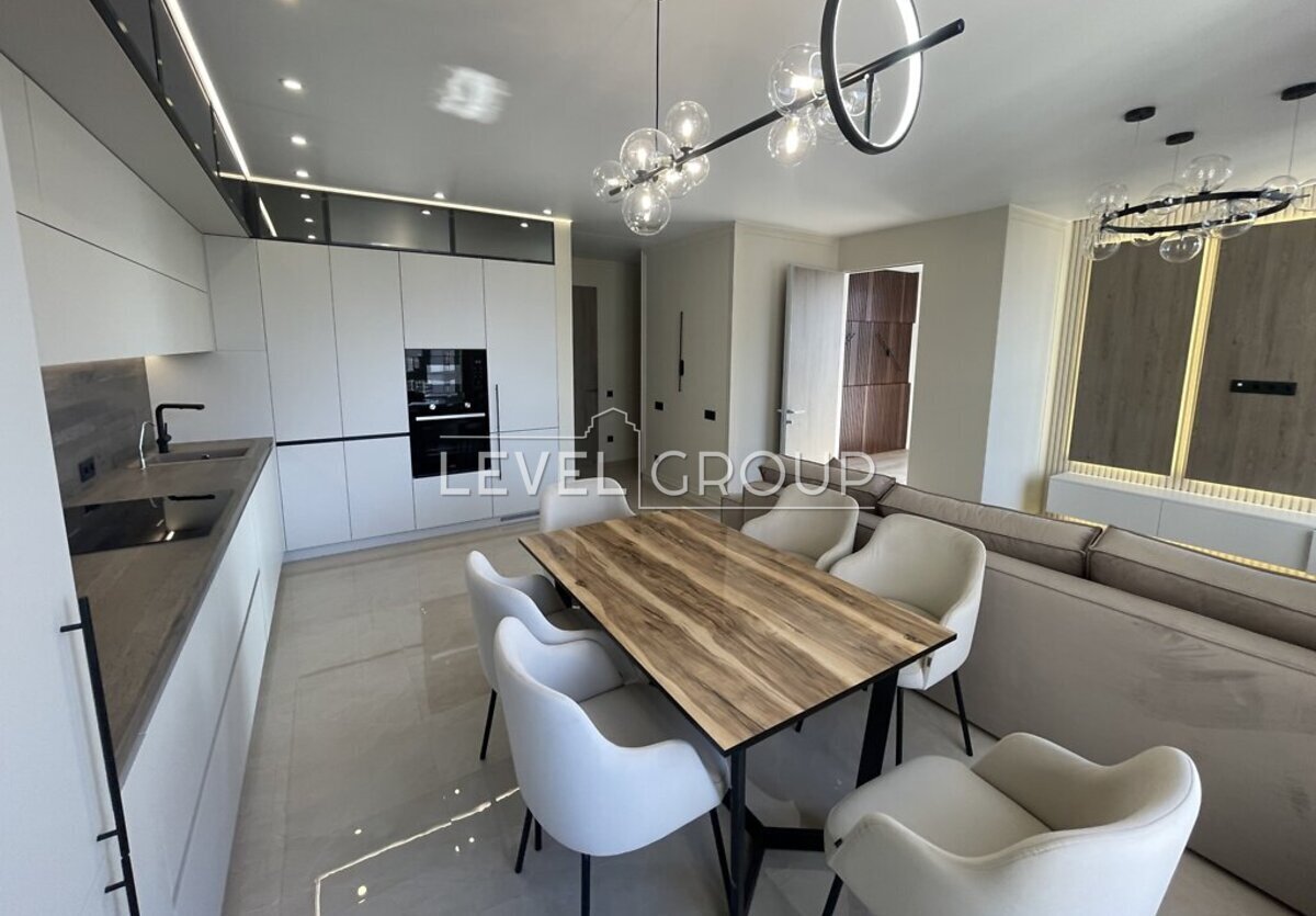 ������ 3-������� �������� � �������� �� ��� ��������� ��������. ���� 1