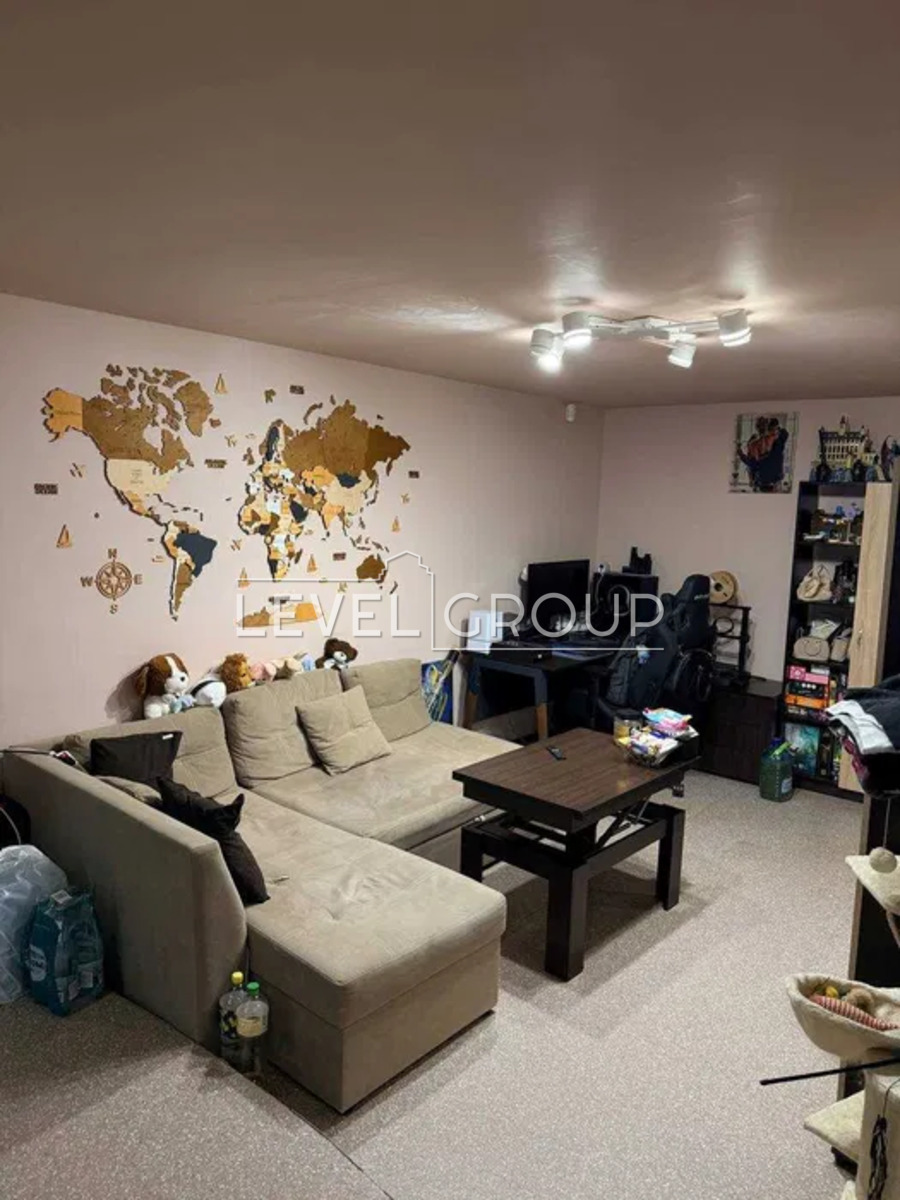 ��������� ����� �� ������� 2� �������� �� 2 ������ ��������� �������. ���� 1