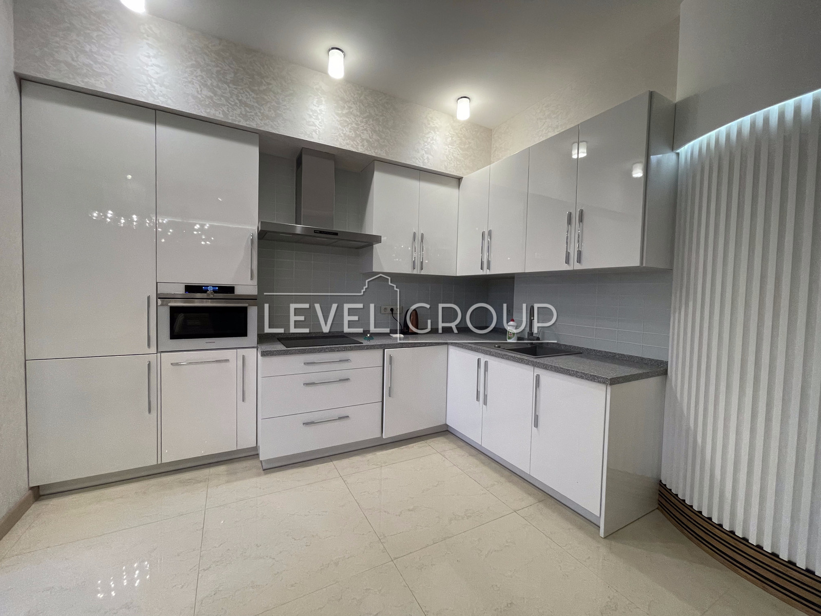 Якісний ремонт в ідеальному стані фото 1 Якісний ремонт в ідеальному стані фото 1