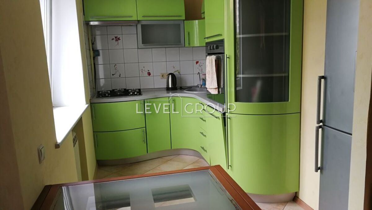 ������ 3-������� �������� �� ������� �������������, 89/91. ���� 1