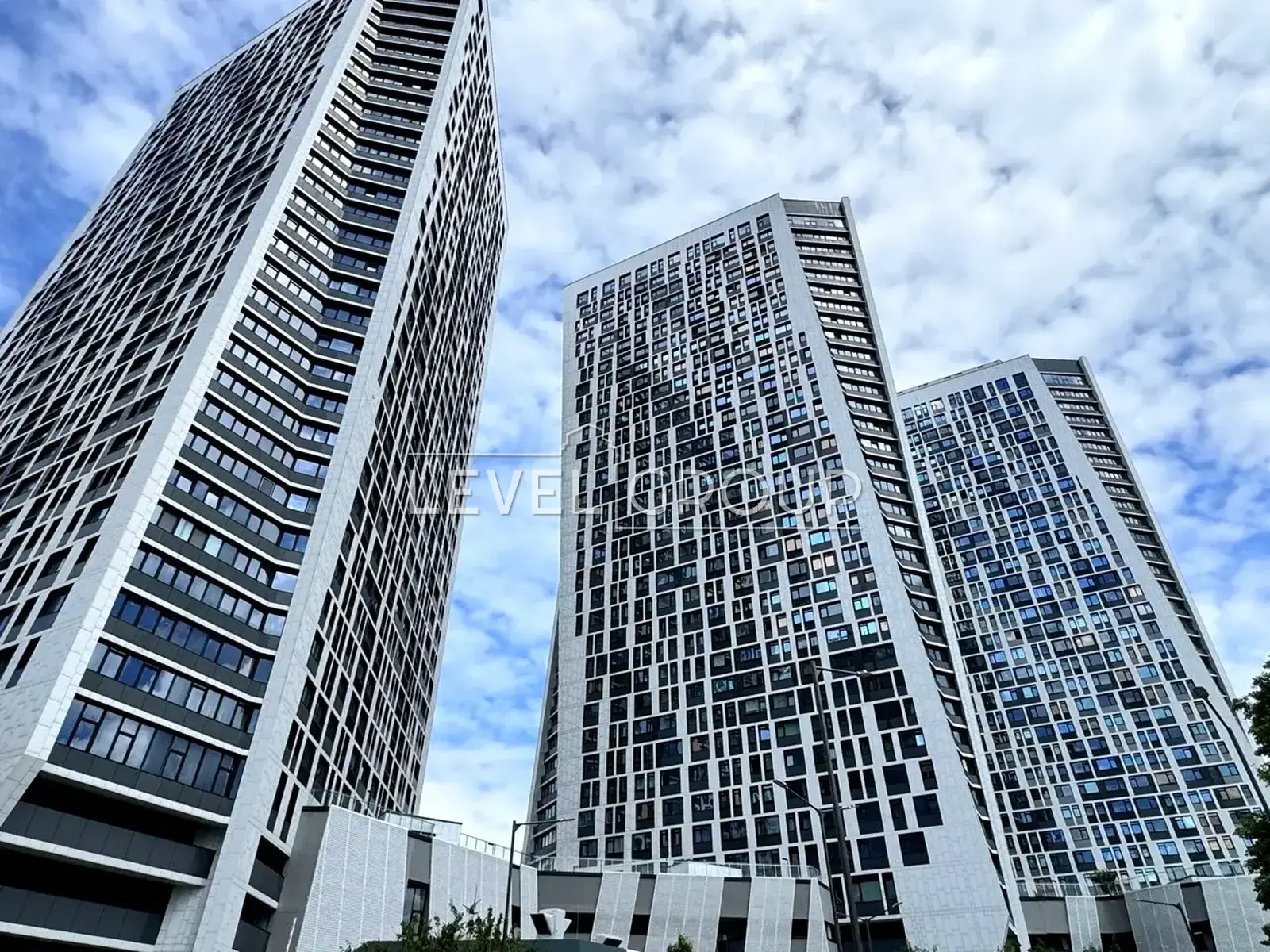 ������ 4-������� �������� � �� Manhattan city | ϳ� ���������� ���� 1