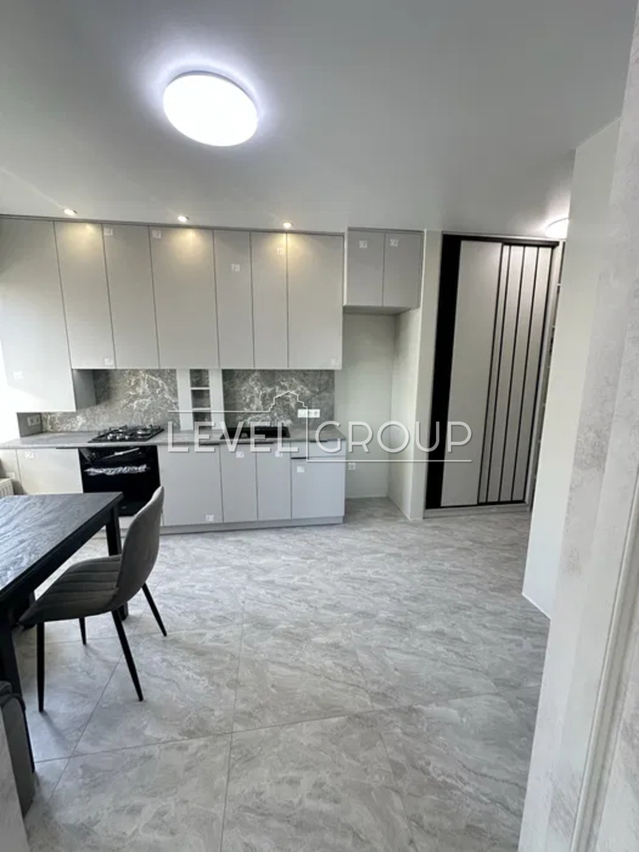 ���������� �������� � �������� � ���������������� ���� 1