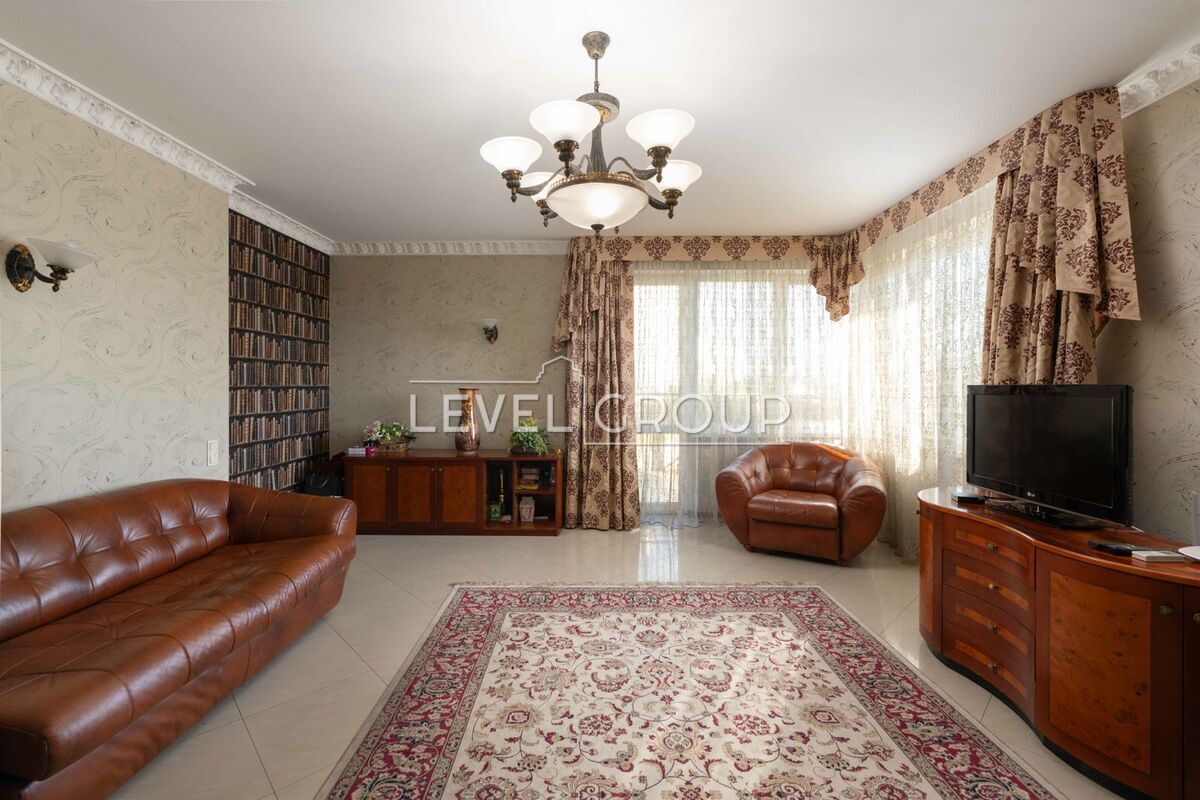 3-      Park Avenue VIP  1