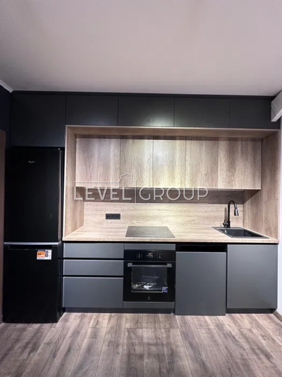 ЖК Navigator-2 евротрьошка з ремонтом фото 1 ЖК Navigator-2 евротрьошка з ремонтом фото 1