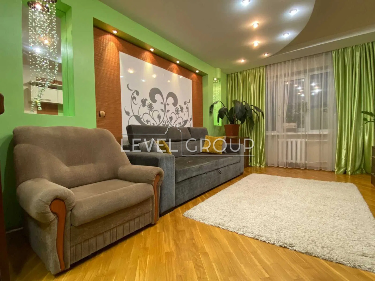 Продаж 3-кімнатної квартири по вул. Рональда Рейгана, 10 Деснянський район фото 1 Продаж 3-кімнатної квартири по вул. Рональда Рейгана, 10 Деснянський район фото 1