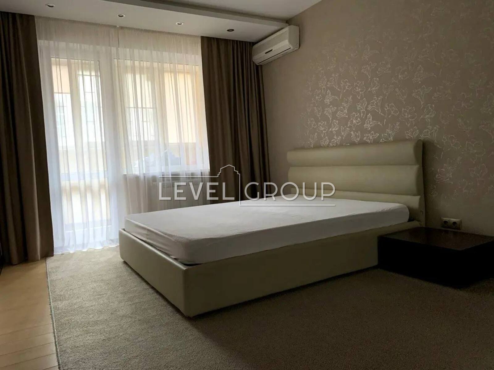 ������ 3-� �������� � ��������� �� 1 ������ ���� 1