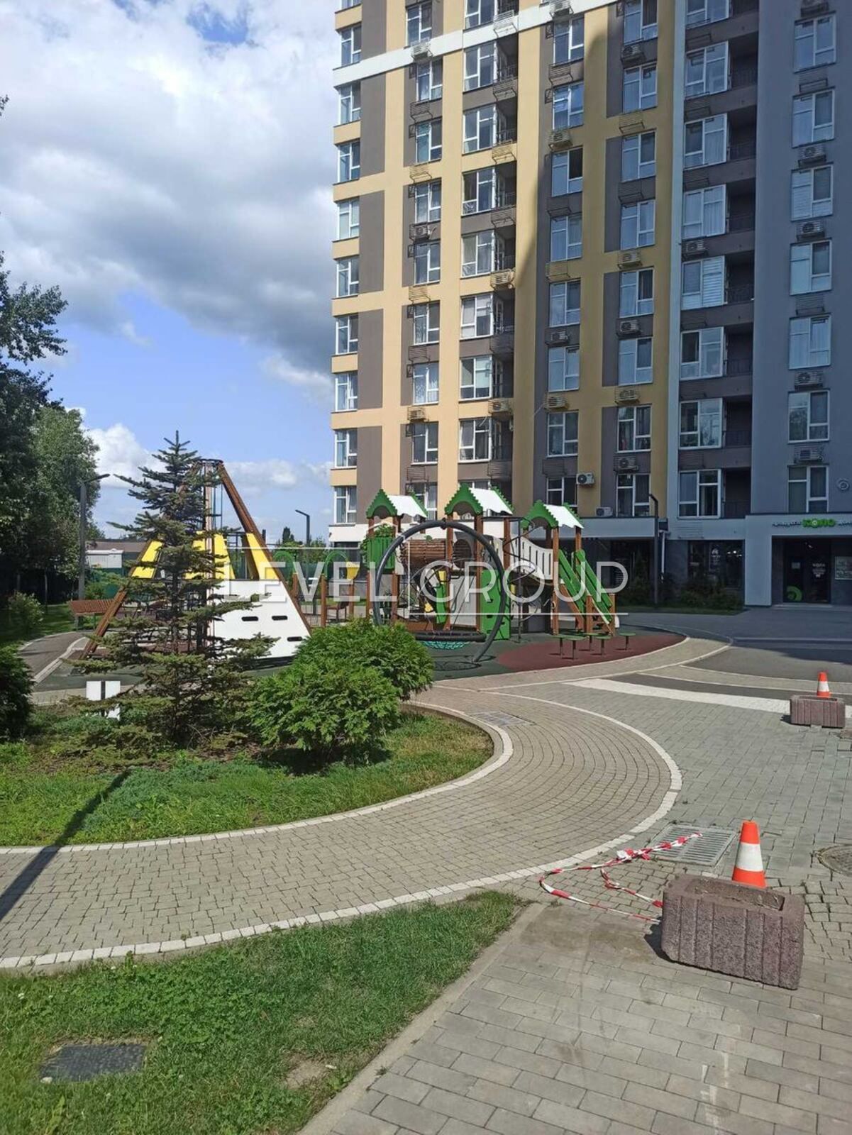 Продам 2-кімн. Приладний пров. 10б фото 1 Продам 2-кімн. Приладний пров. 10б фото 1