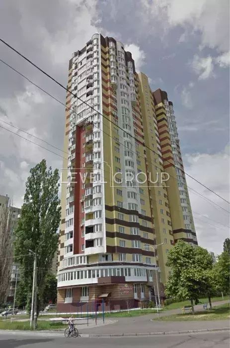 Продаж 3-кімнатної квартири за адресою Харківське шосе, 182 фото 1 Продаж 3-кімнатної квартири за адресою Харківське шосе, 182 фото 1
