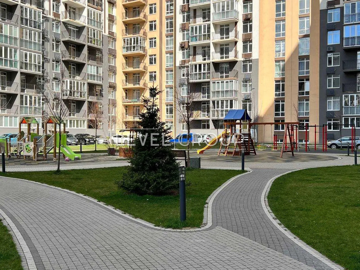 Продається квартира Київ, Голосіївський, Академіка Заболотного вул., 148В фото 1 Продається квартира Київ, Голосіївський, Академіка Заболотного вул., 148В фото 1