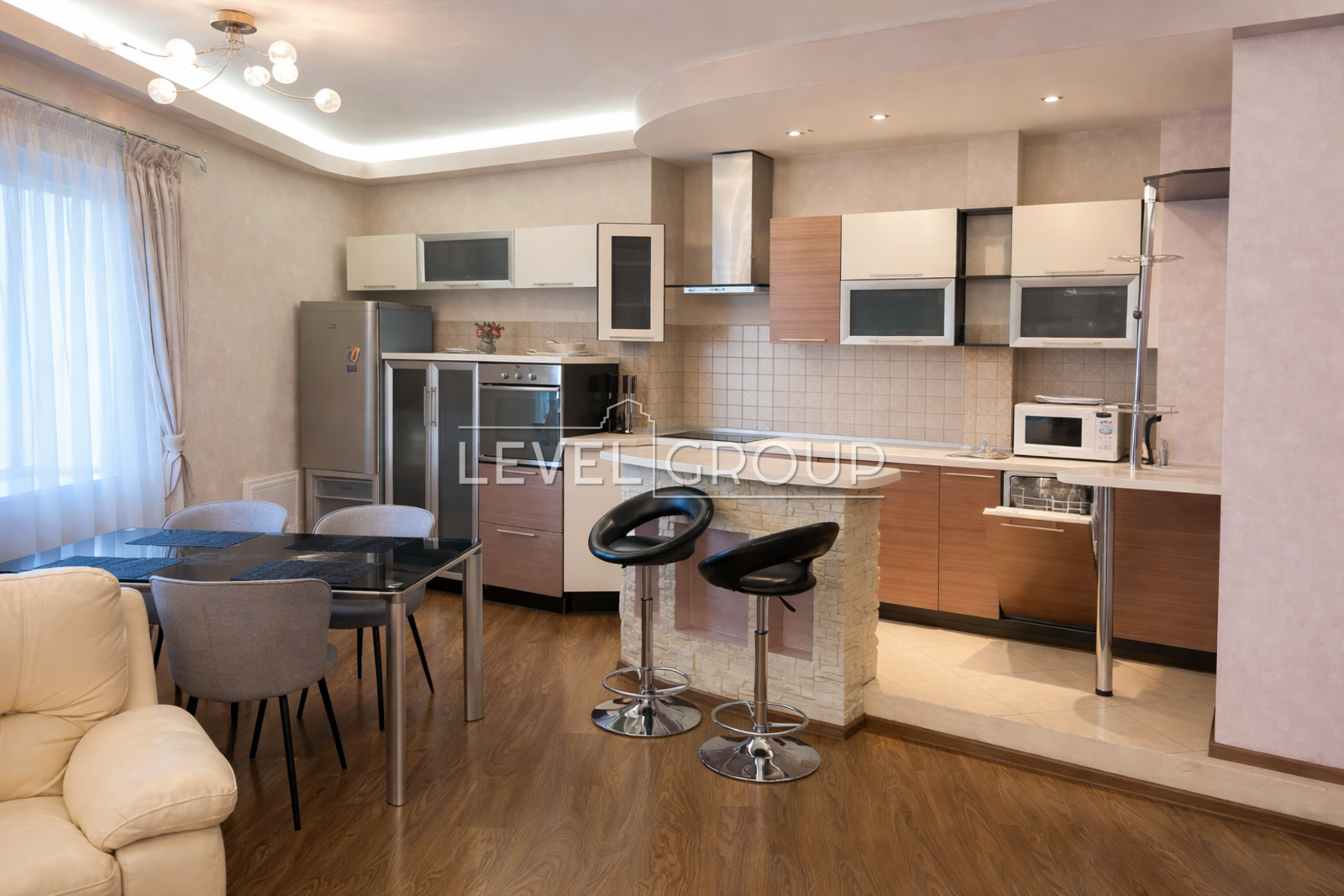 ������ �������� �������� �� ���. �������� ���������, 25 ���� 1