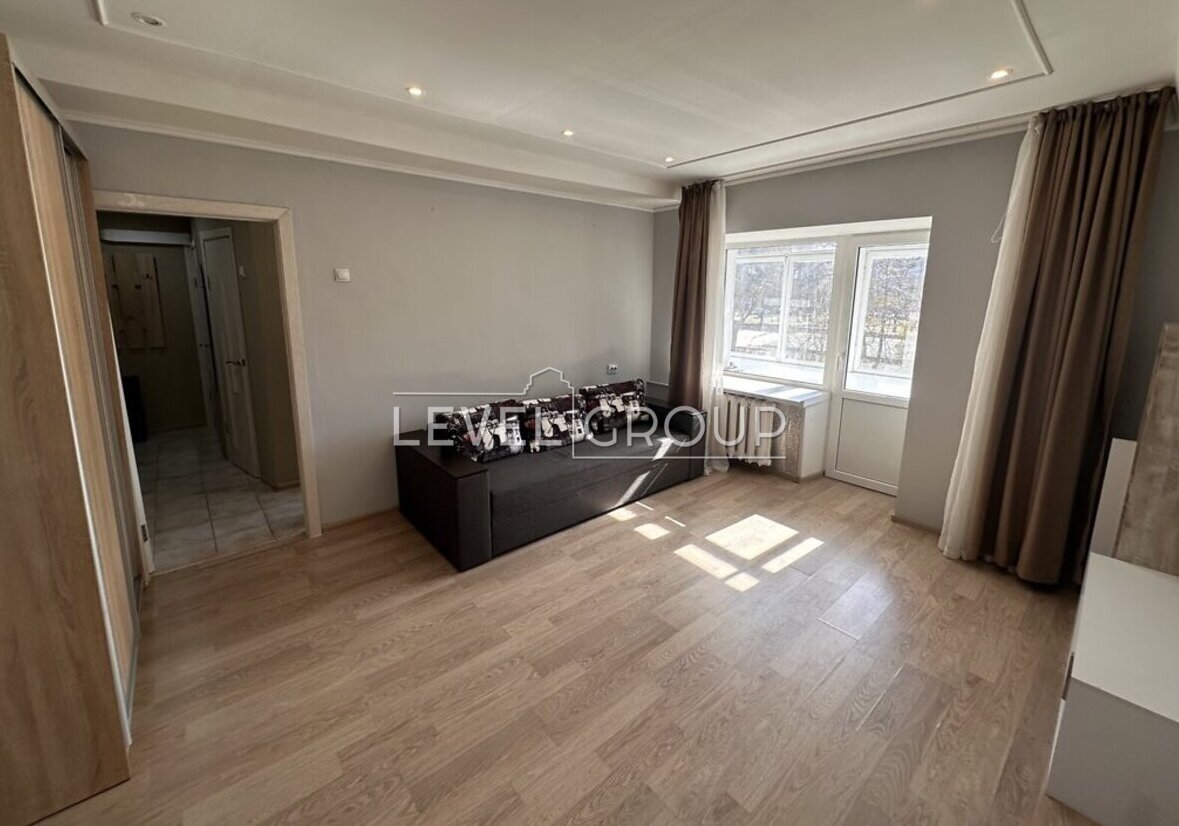 ������ 1-������� �������� �� �������: ���. ��������, 14�. ���� 1