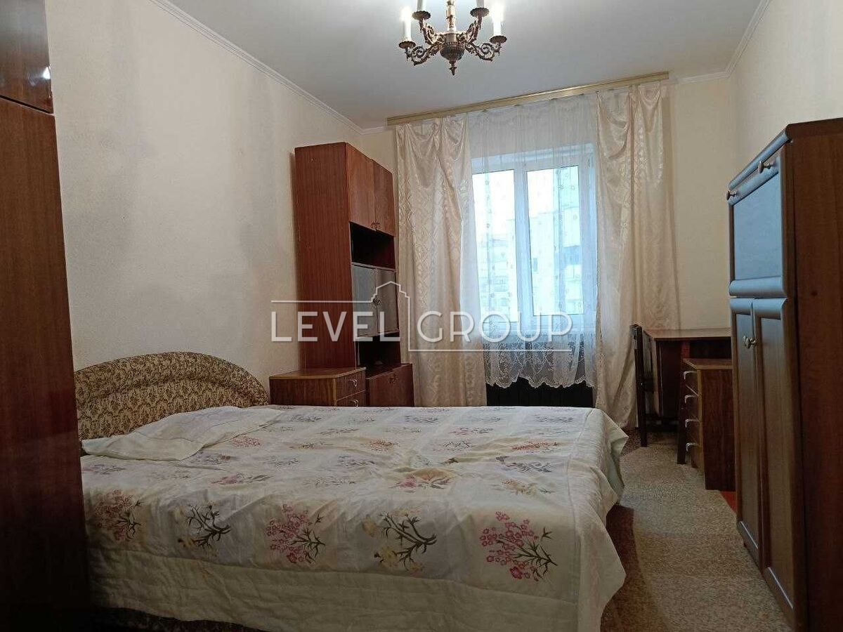 Продаж 3-кімнатної квартири по вул. Милославській фото 1 Продаж 3-кімнатної квартири по вул. Милославській фото 1