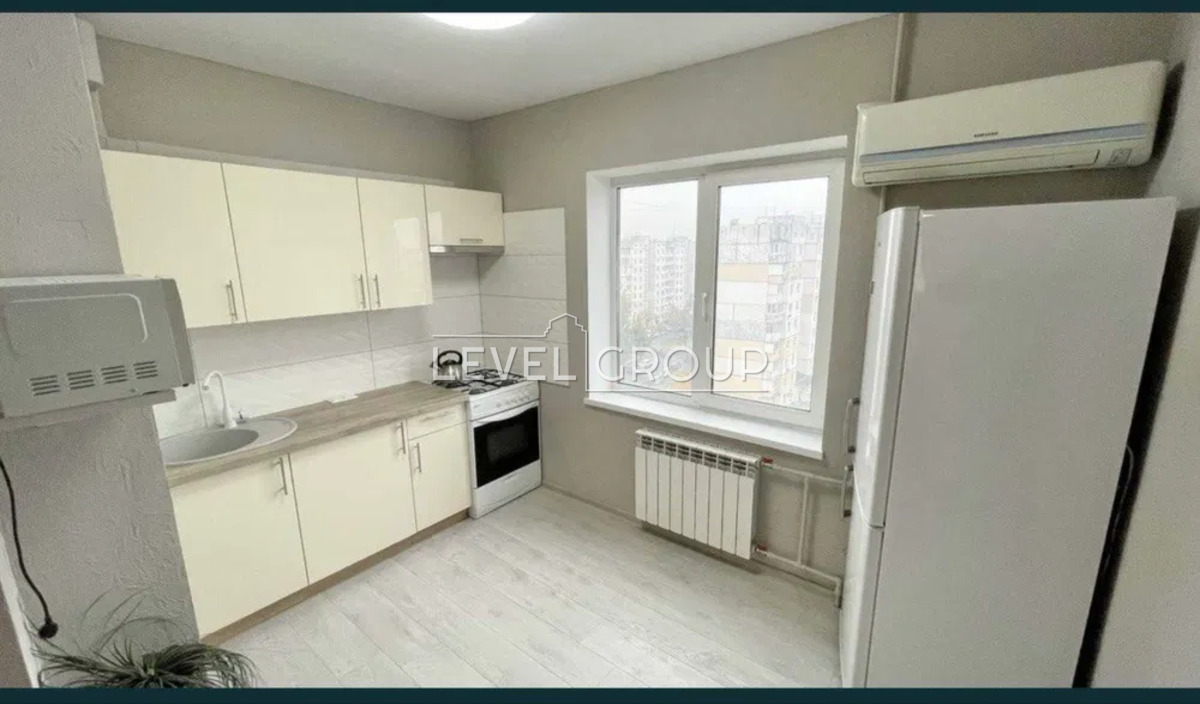 Двокімнатна квартира на Оболоні біля озера та Парку Наталка фото 1 Двокімнатна квартира на Оболоні біля озера та Парку Наталка фото 1