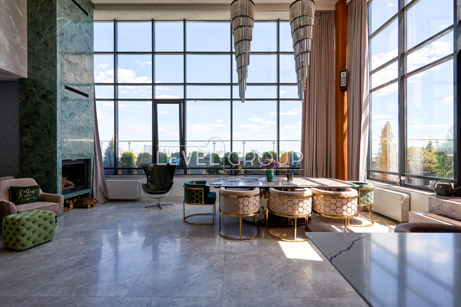 Продаж пентхауса в ЖК Park Avenue Vip фото 1 Продаж пентхауса в ЖК Park Avenue Vip фото 1