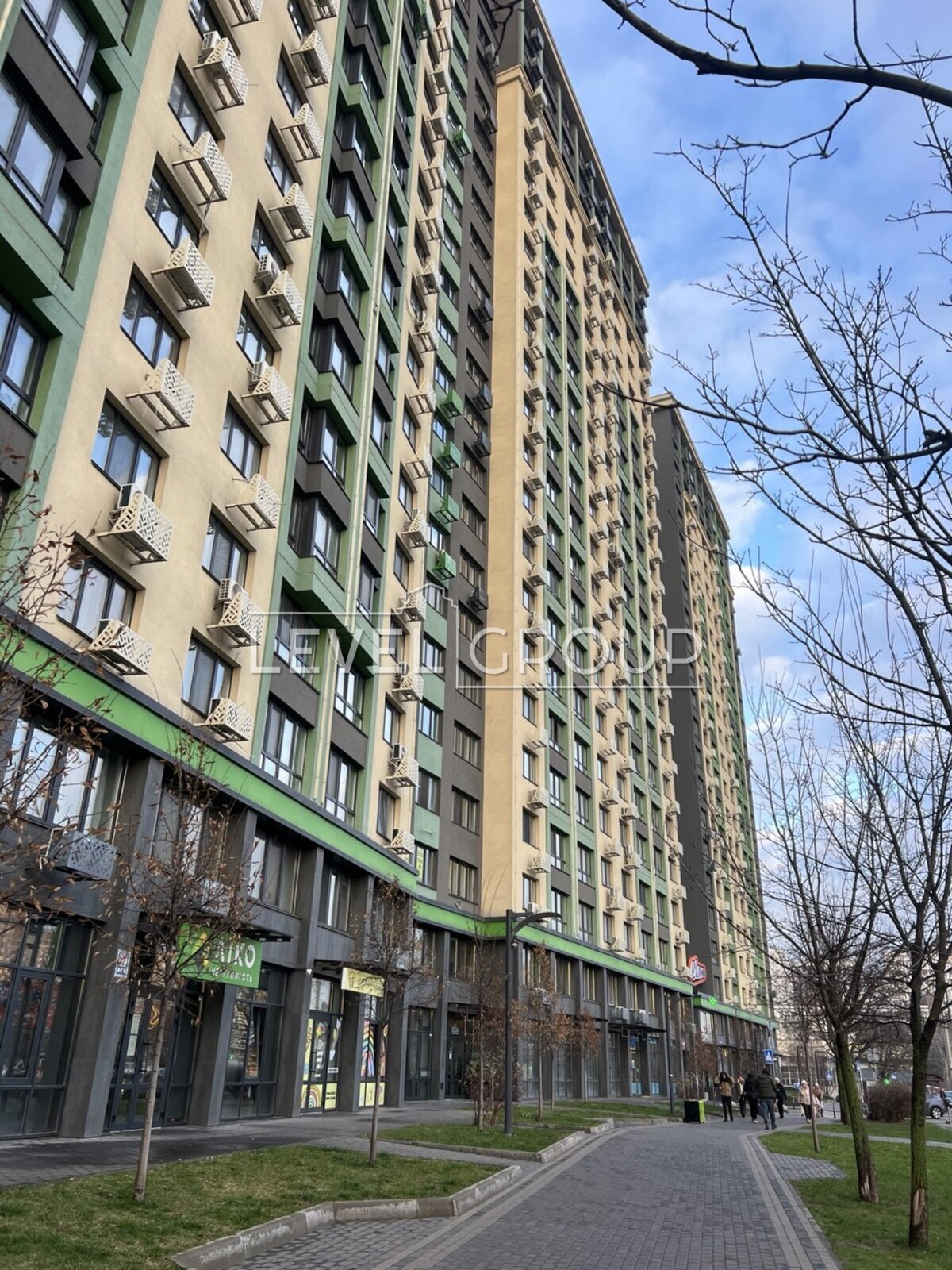 ������ ����������� �������� � �� LIKO-GRAD Perfect Town ���� 1