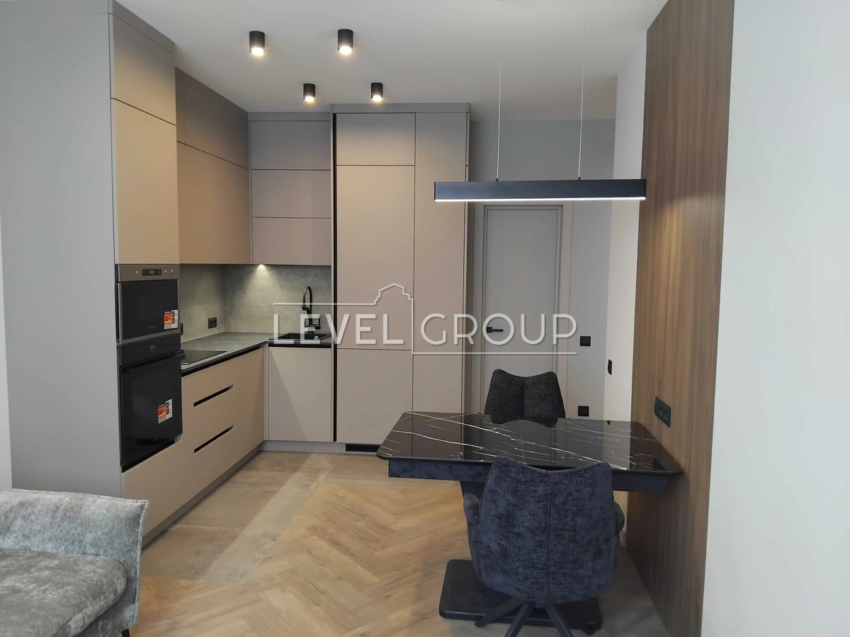  1   482  OkLand  1